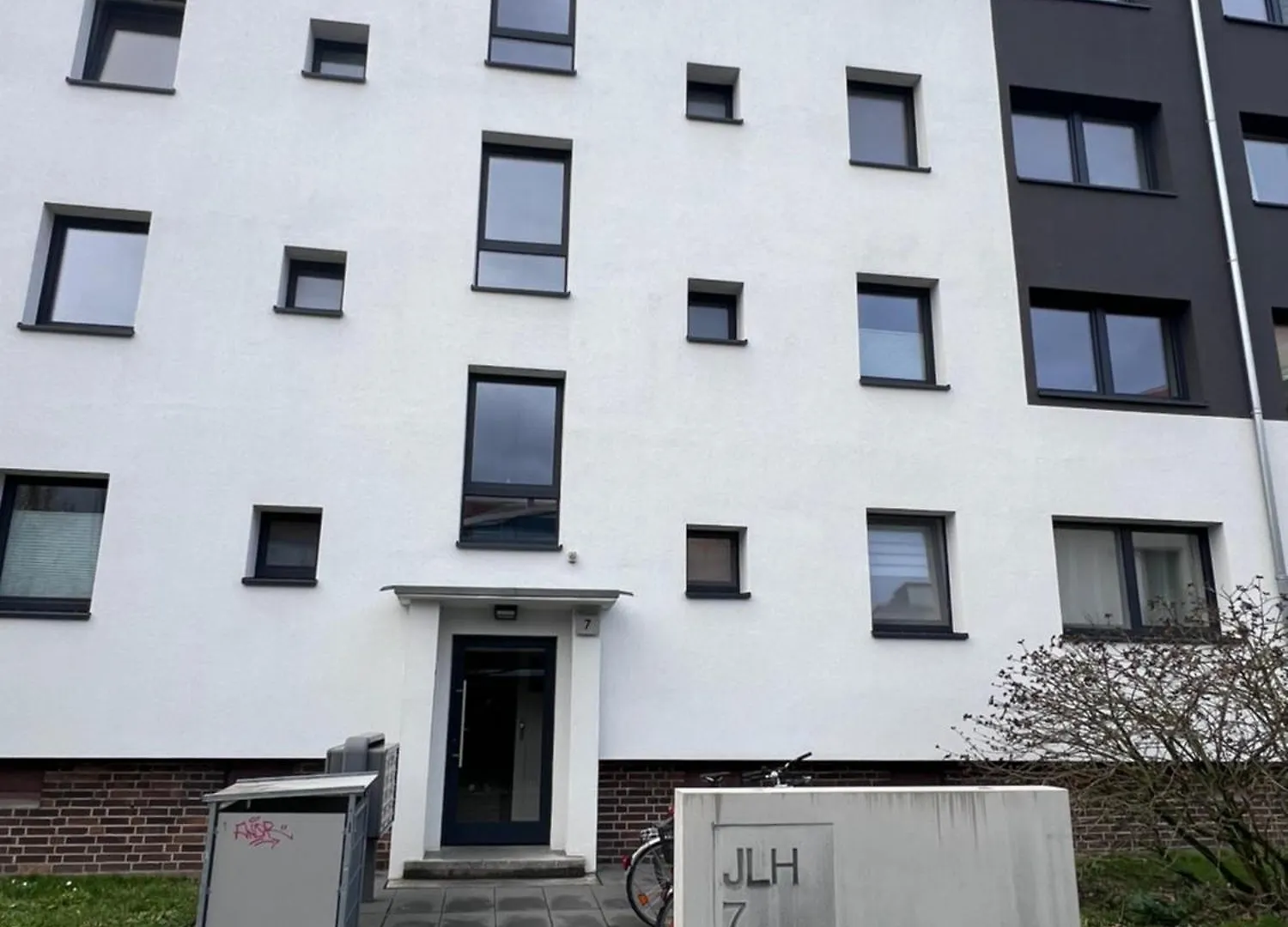 Entire Furnished Flat 2 Rooms Quiet Residential Area Hanovre